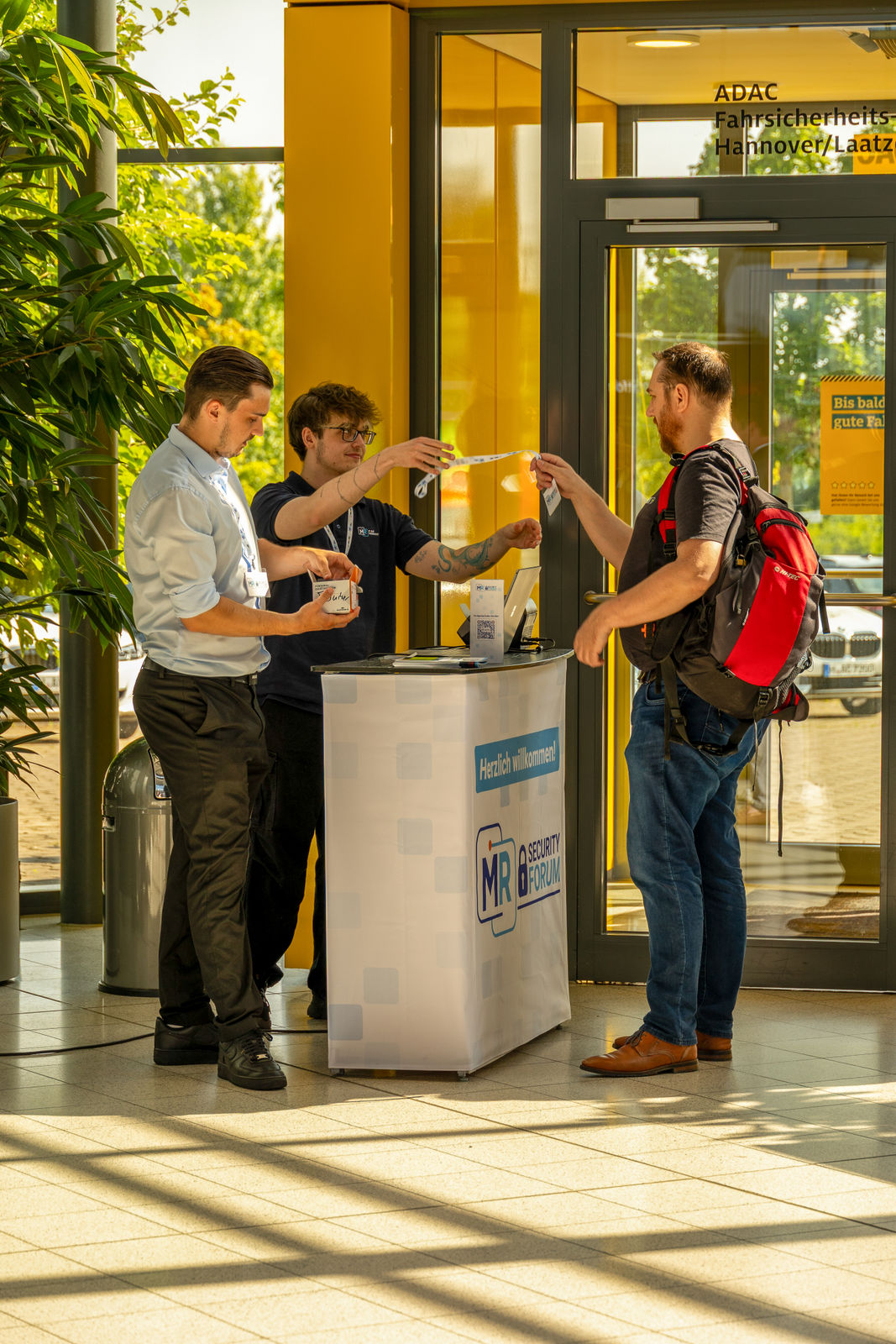 31 - Brennweite37_MRSecurityForum_2025-031-vollaufloesend