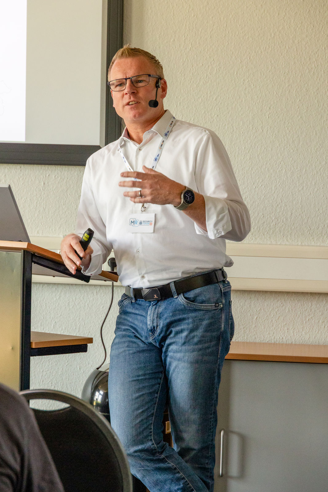 85 - Brennweite37_MRSecurityForum_2025-085-vollaufloesend